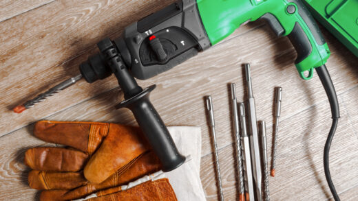 Jak dbać o narzędzia, żeby nie padały po sezonie: przechowywanie, czyszczenie, serwis